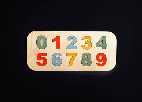 Wooden Numbers Puzzle – Emma Downtown